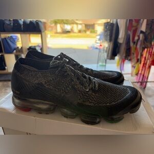 Nike Air Vapormax BHM Black History Month Mens Sneaker Size 10.5 Black